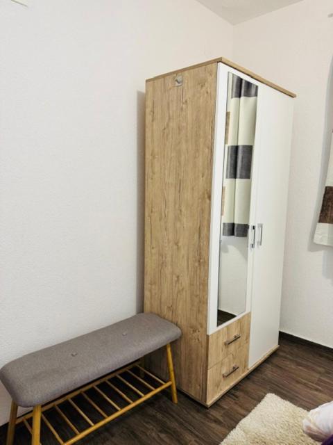 Apartments Paradise Licko Petrovo Selo Εξωτερικό φωτογραφία